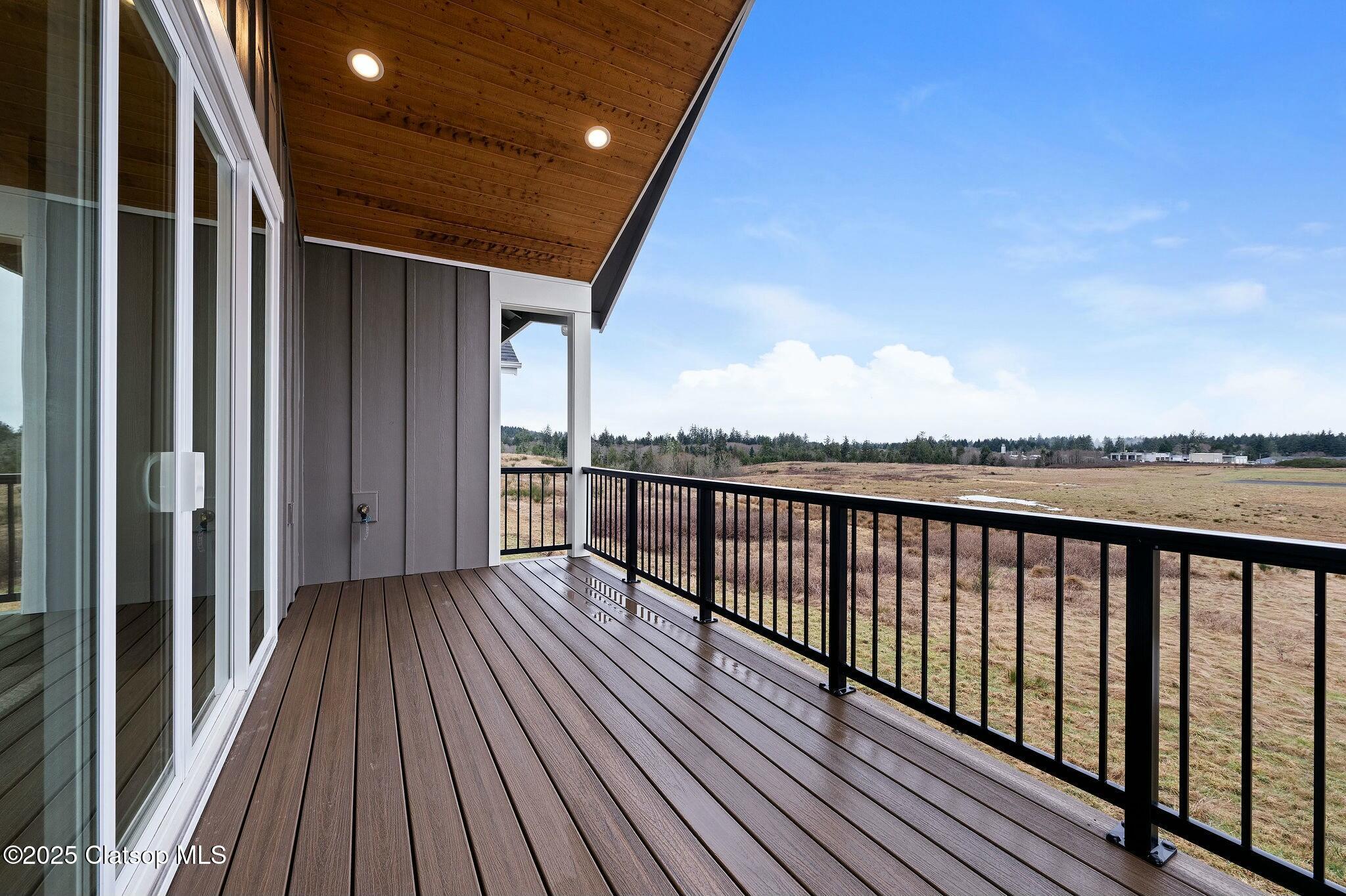 2200 Se Timber Country Drive Property Photo 16