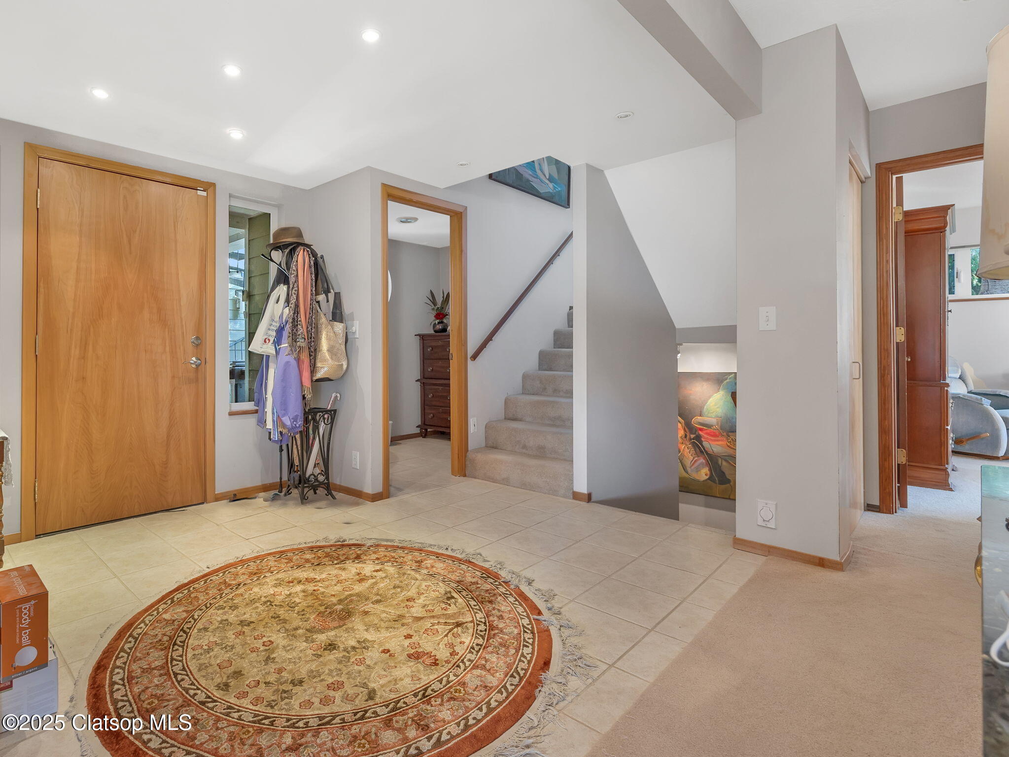 325 W Niagara Avenue Property Photo 41