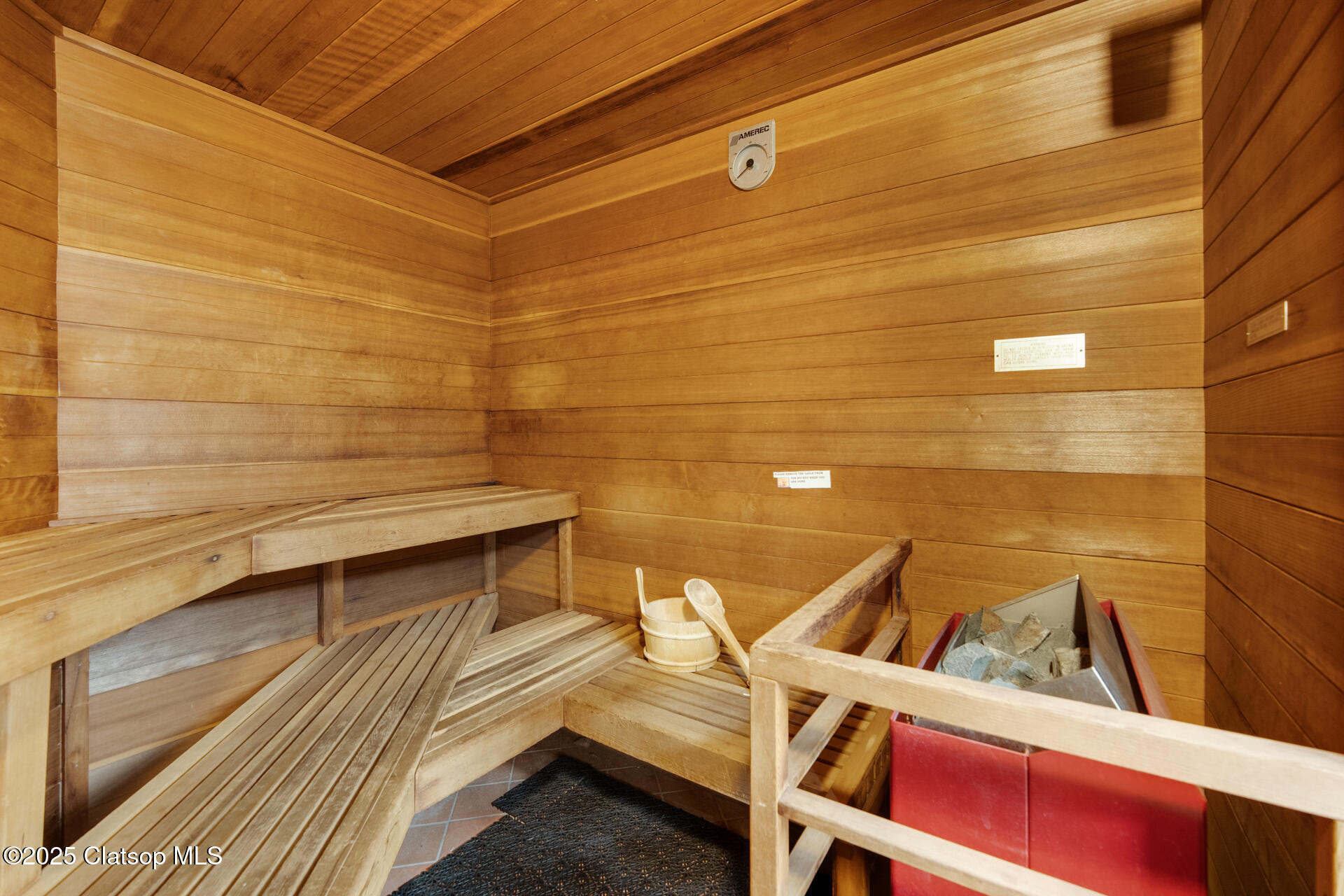 353 N Breakers Point Condo Drive Property Photo 24