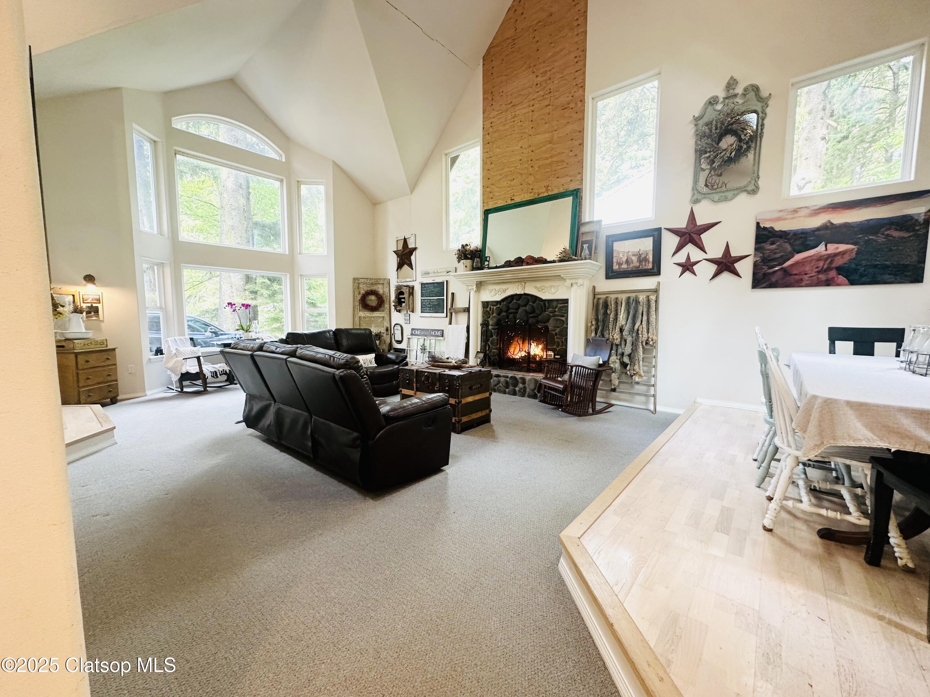 131 Arbor Lane Property Photo 7