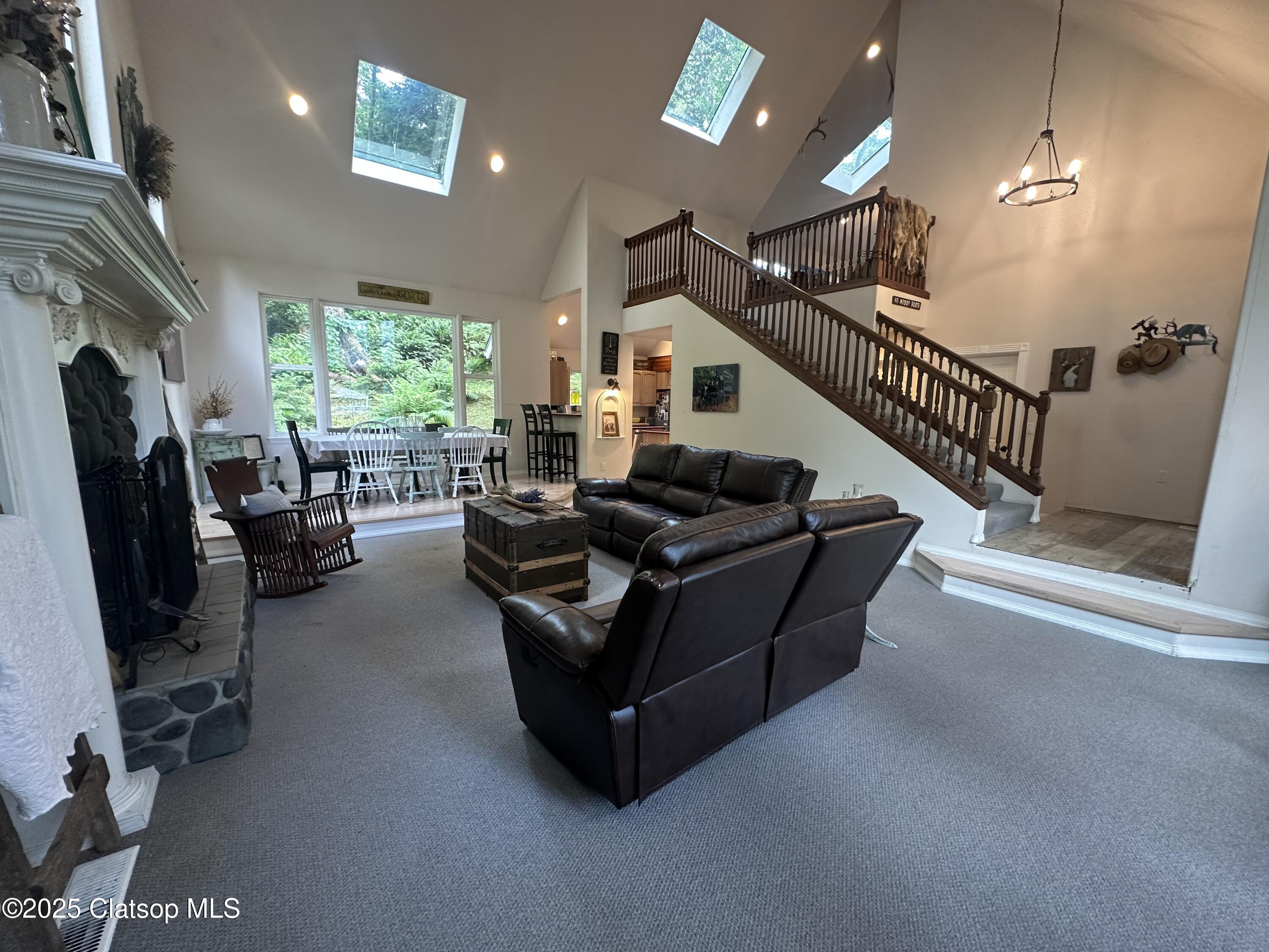 131 Arbor Lane Property Photo 8