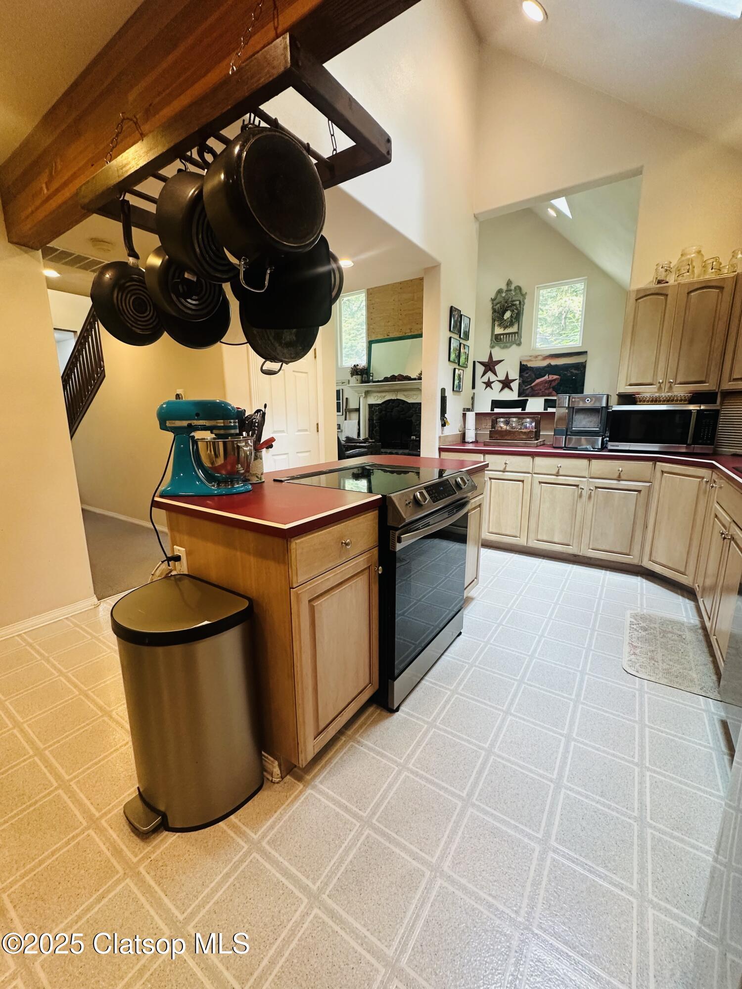 131 Arbor Lane Property Photo 15