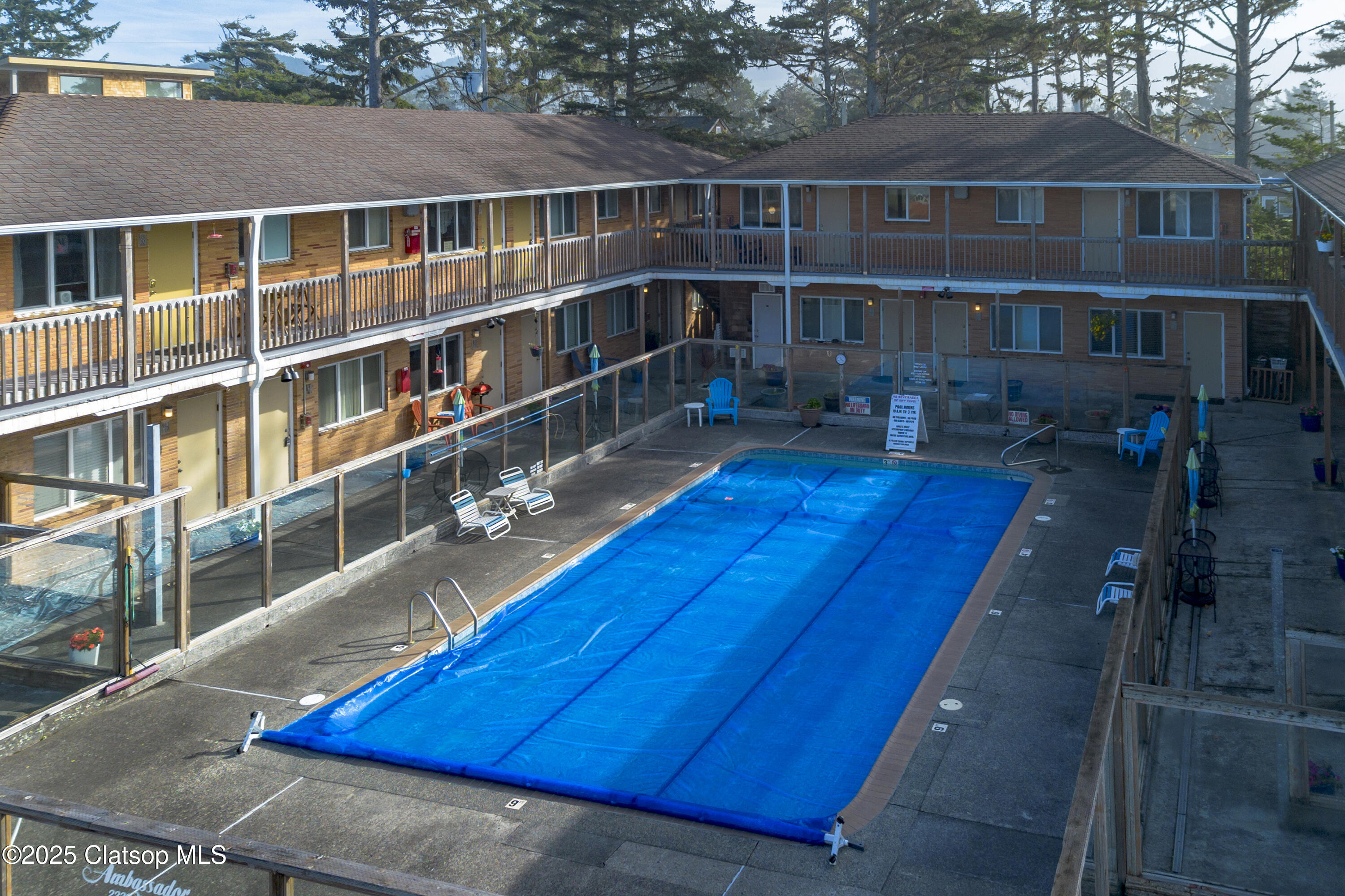 40 Ave. U Property Photo 15