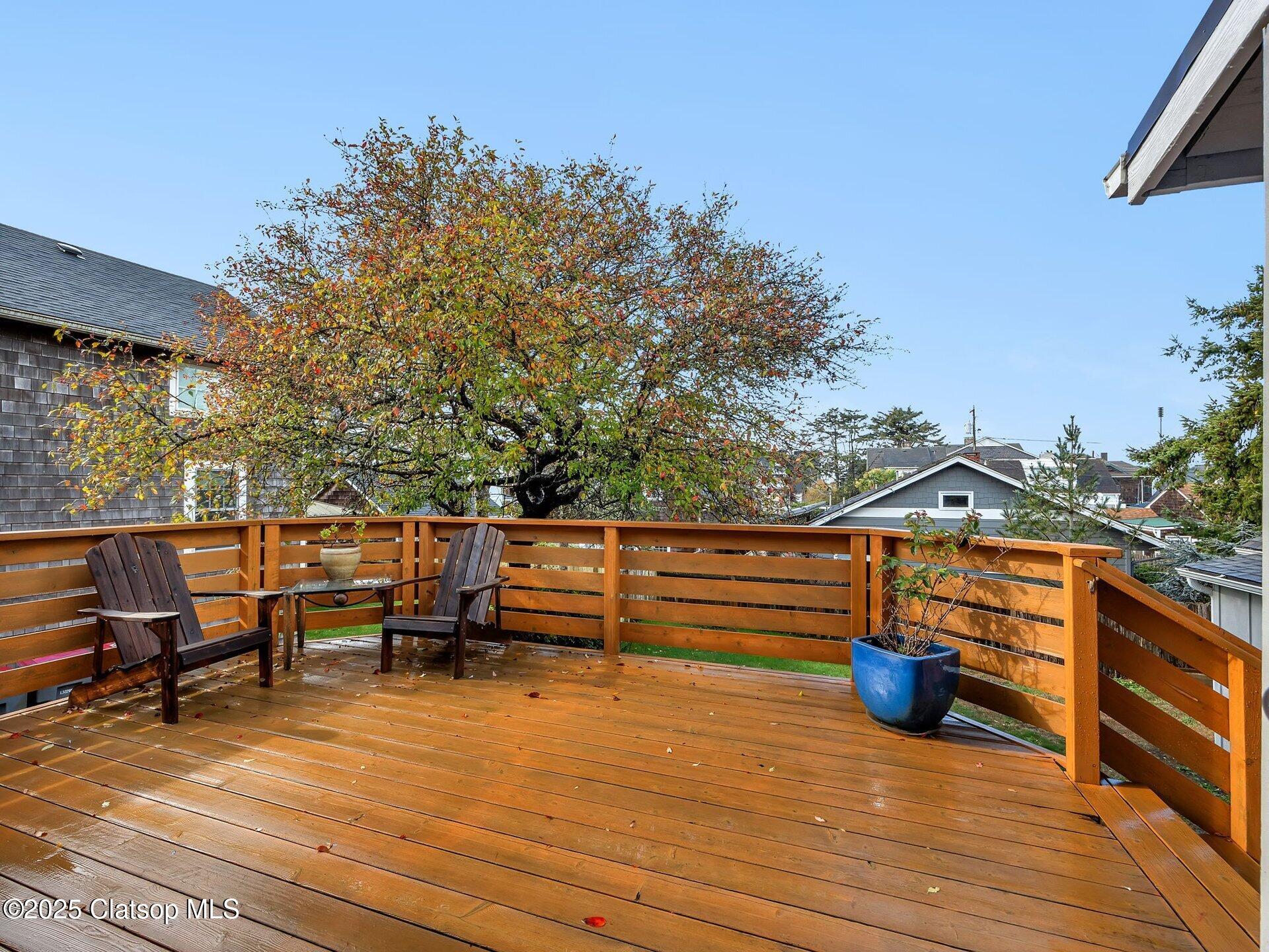 780 S Columbia Street Property Photo 37