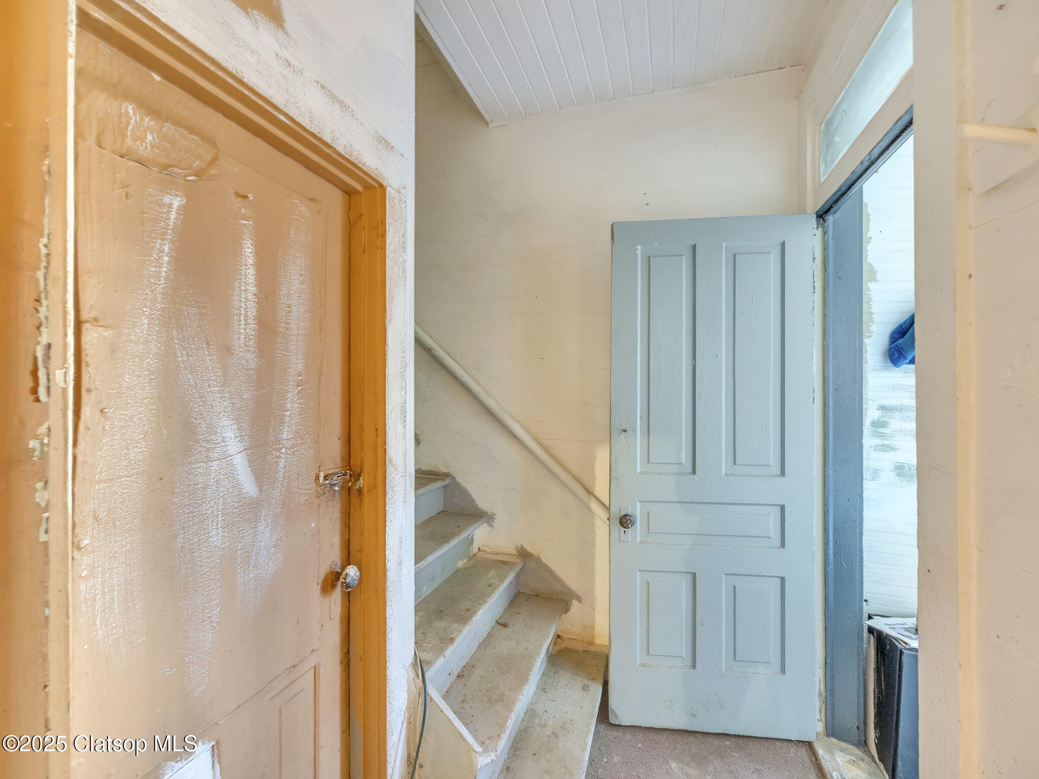 156 Lincoln Street Property Photo 13