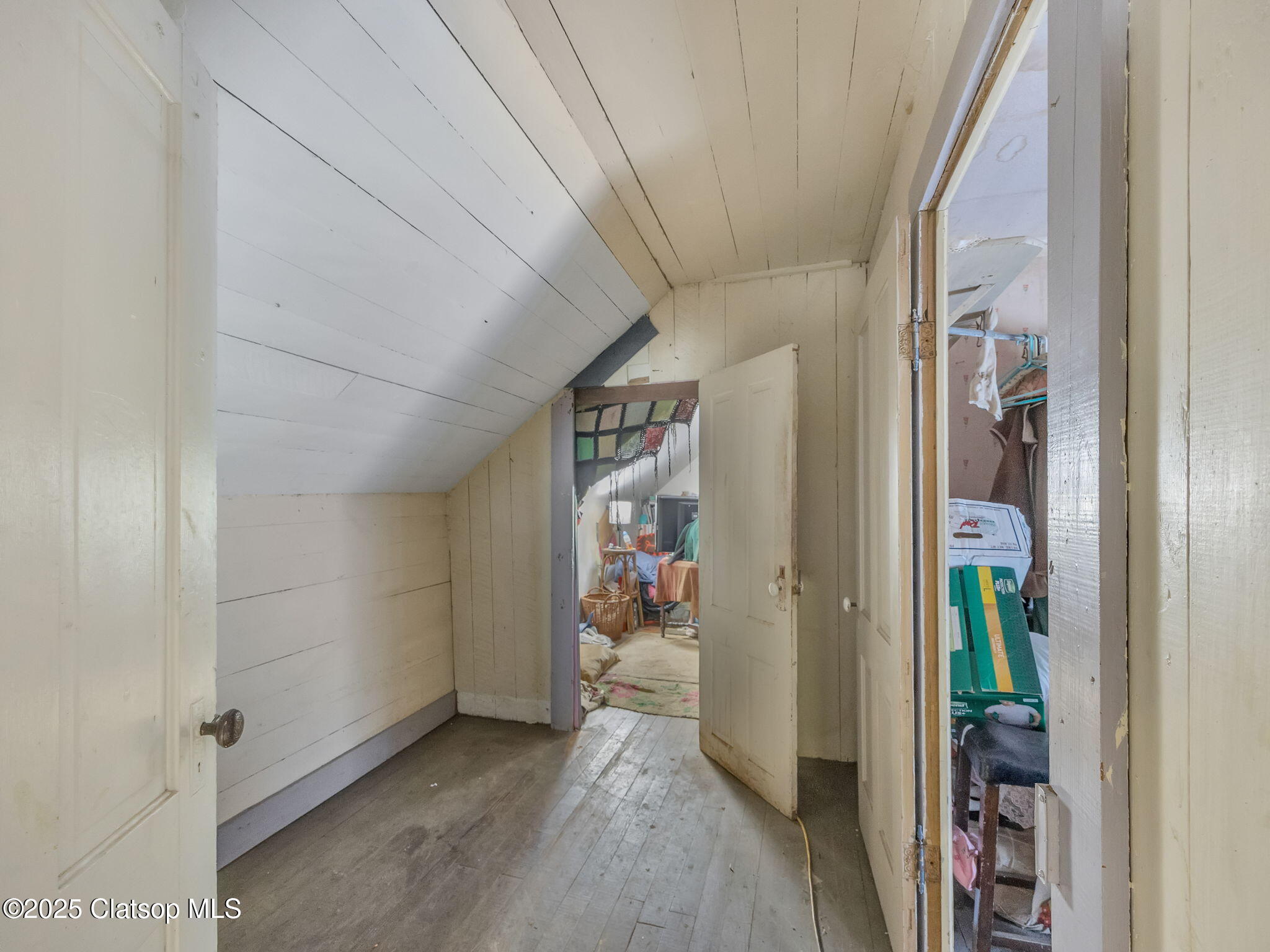 156 Lincoln Street Property Photo 16