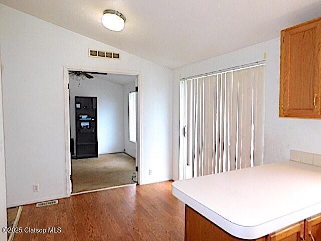 1100 Nw Warrenton Dr #359 Property Photo 12
