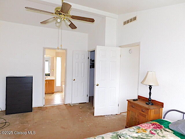 1100 Nw Warrenton Dr #359 Property Photo 17