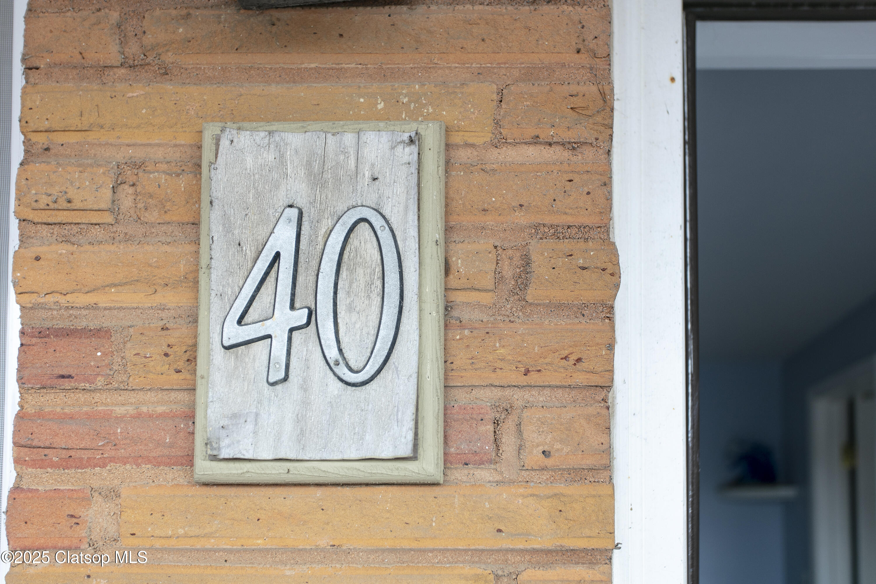 2233 Beach Dr Property Photo 7