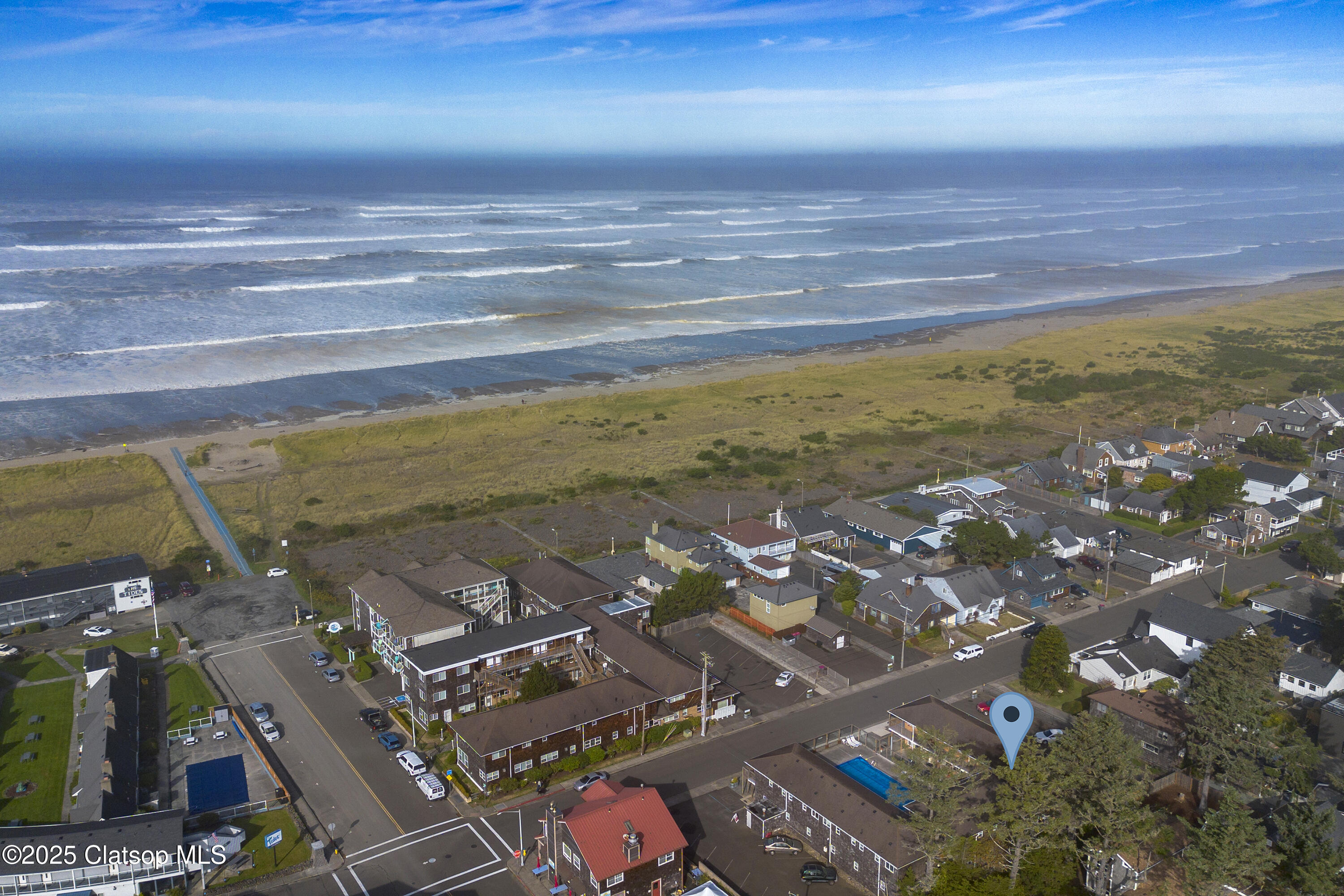 2233 Beach Dr Property Photo 17