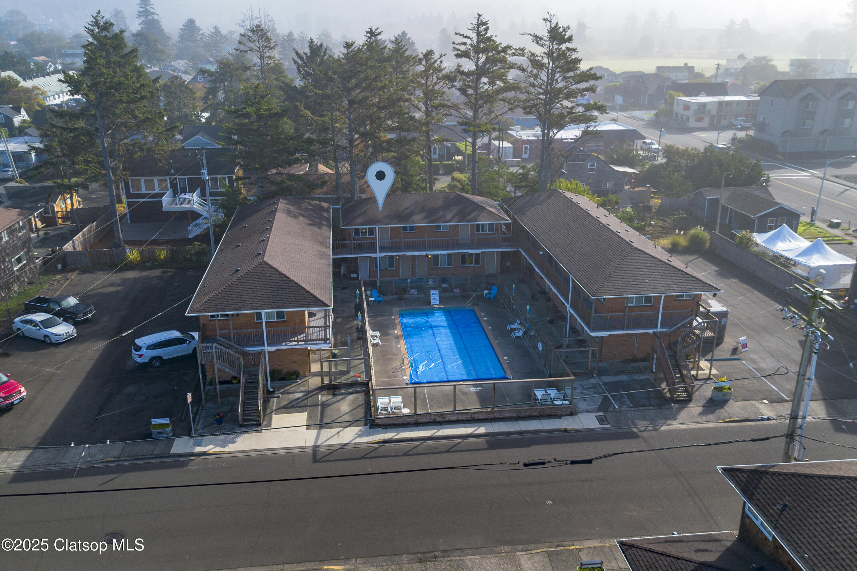 2233 Beach Dr Property Photo 19