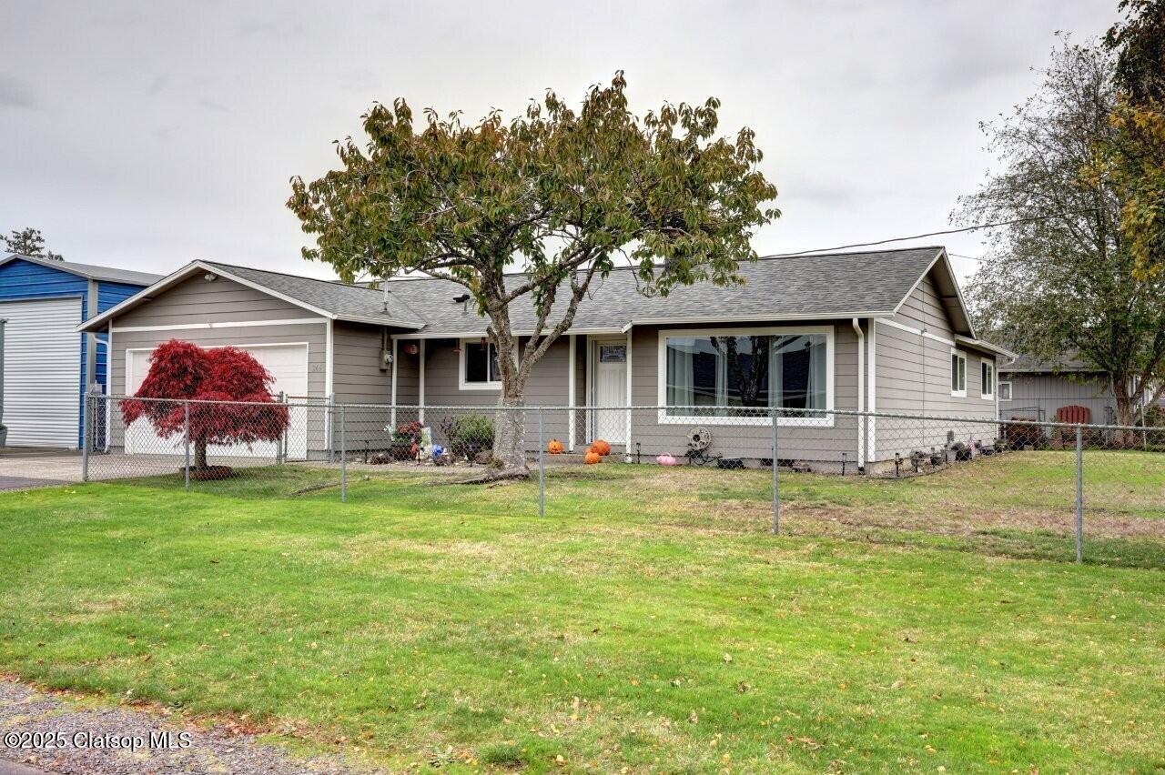 246 W Harbor Street Property Photo 2