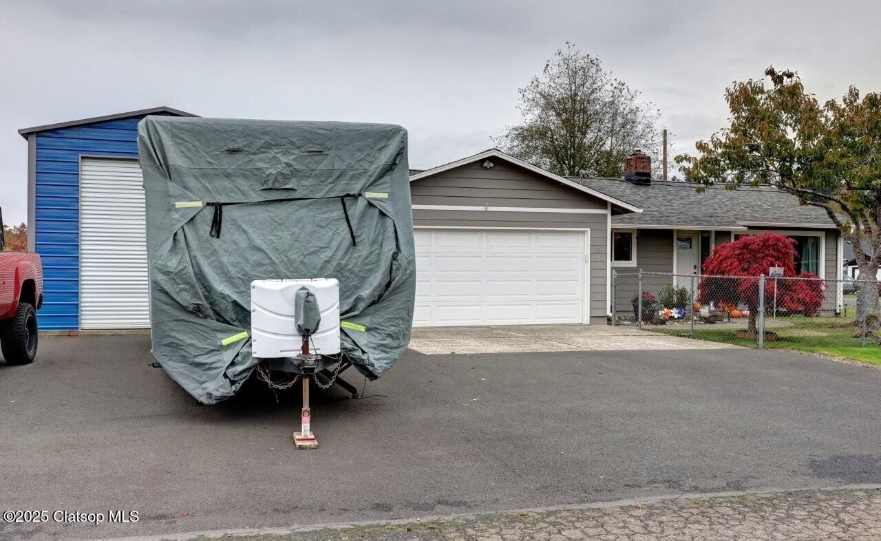 246 W Harbor Street Property Photo 3