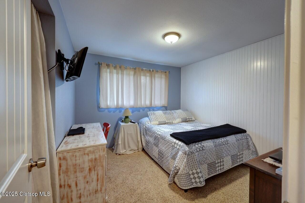 246 W Harbor Street Property Photo 21