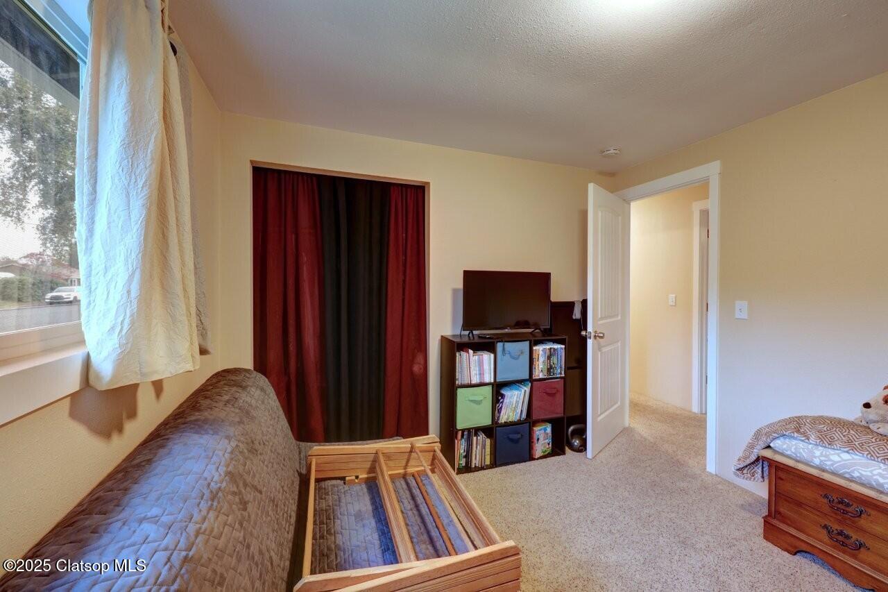 246 W Harbor Street Property Photo 24