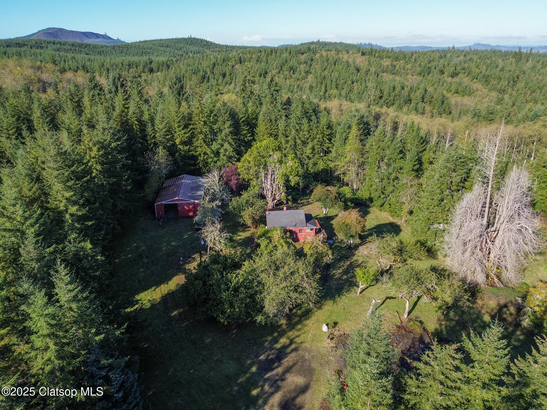 37773 Harrison Lane Property Photo 3