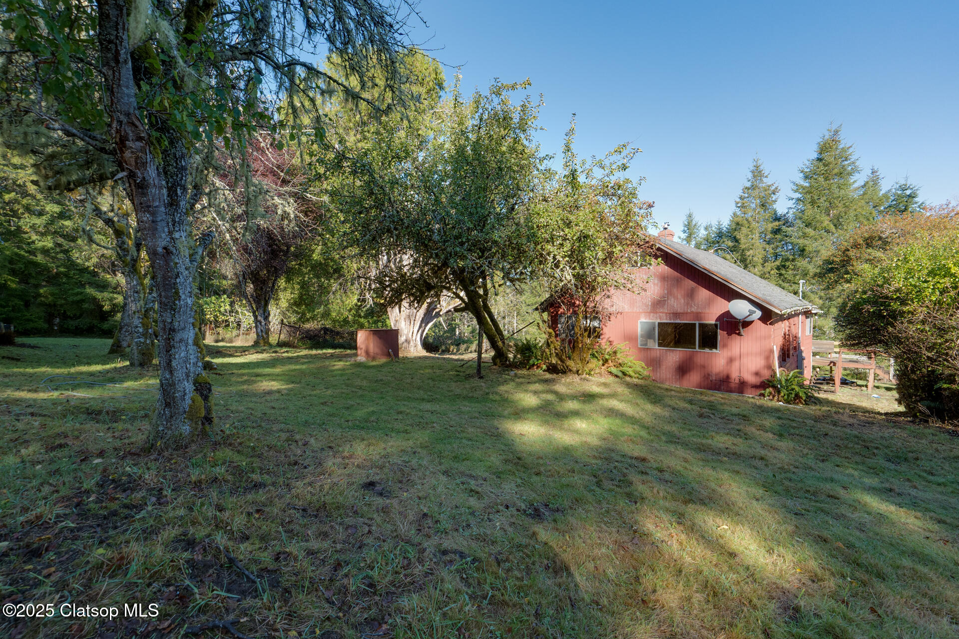 37773 Harrison Lane Property Photo 11