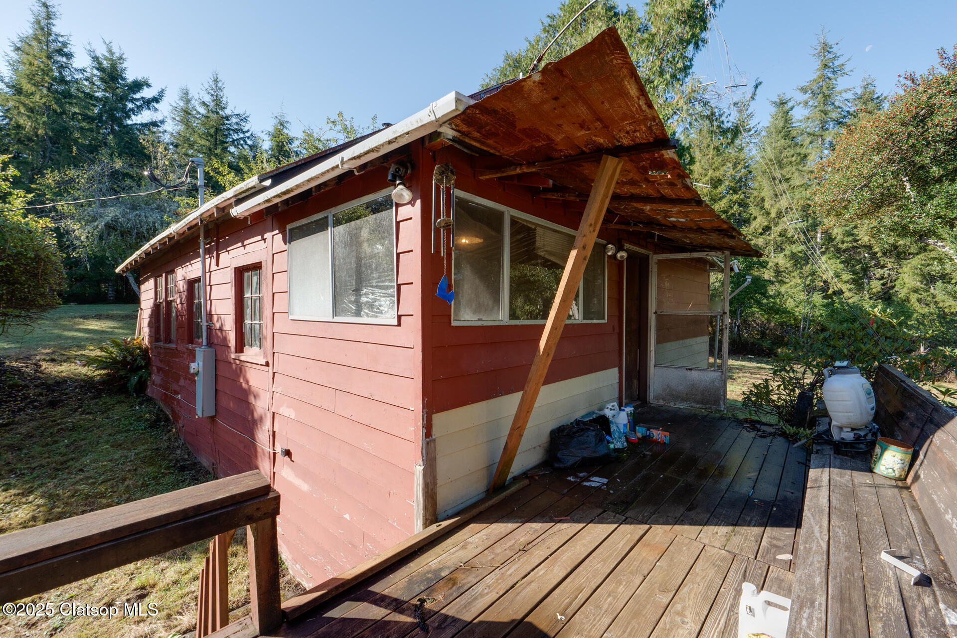 37773 Harrison Lane Property Photo 16
