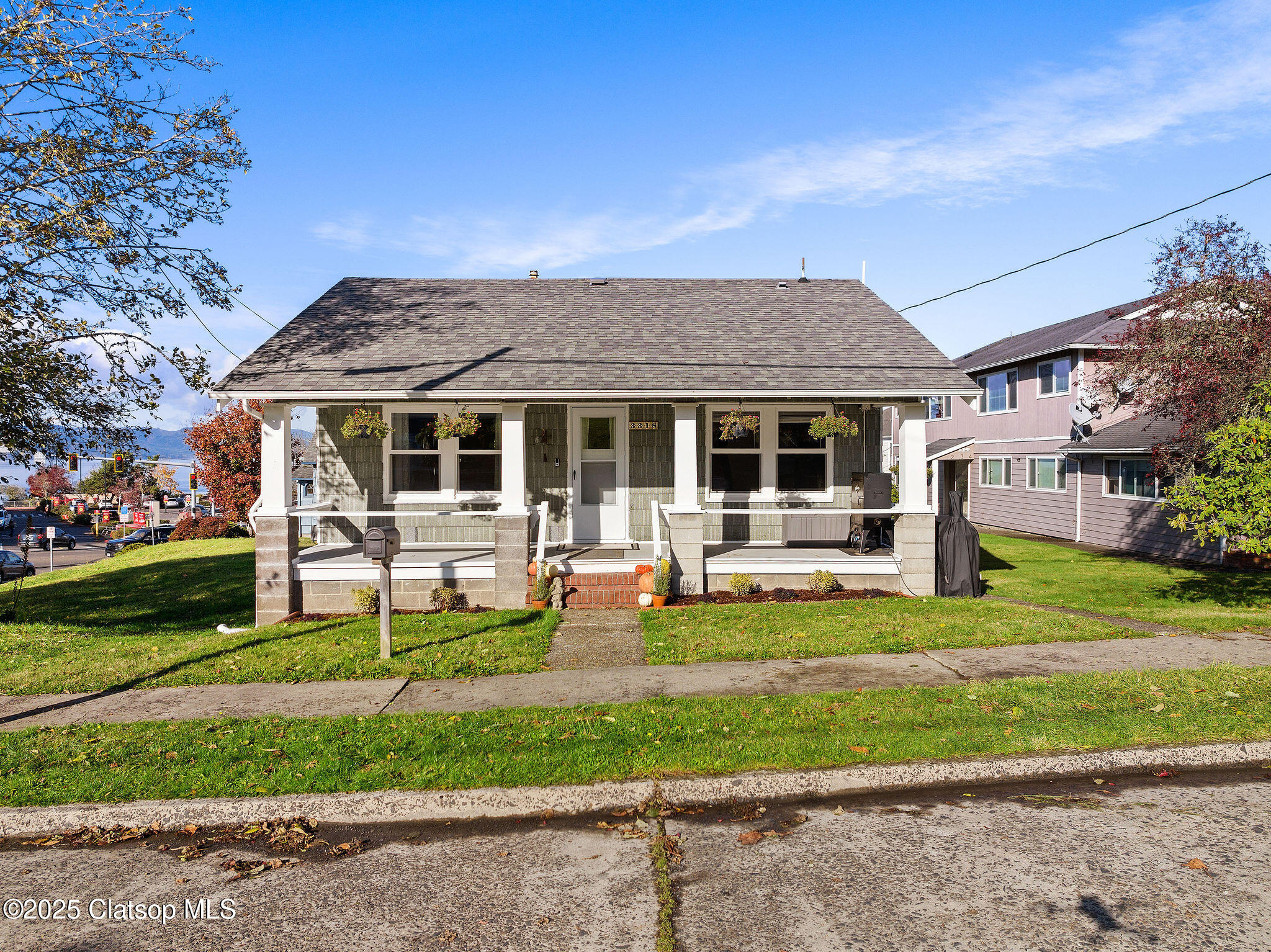 3318 Franklin Avenue Property Photo 1