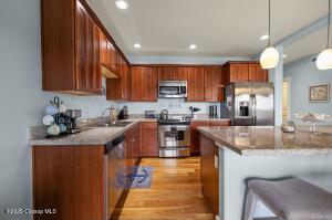 1000 Holladay Drive Property Photo 18