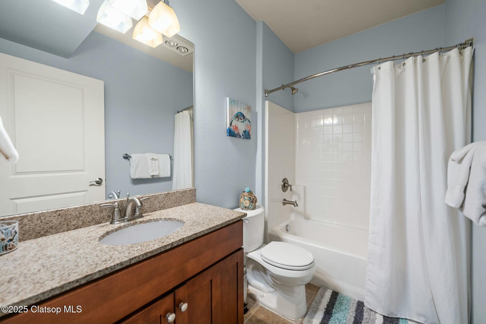 1000 N Holladay Drive Property Photo 15
