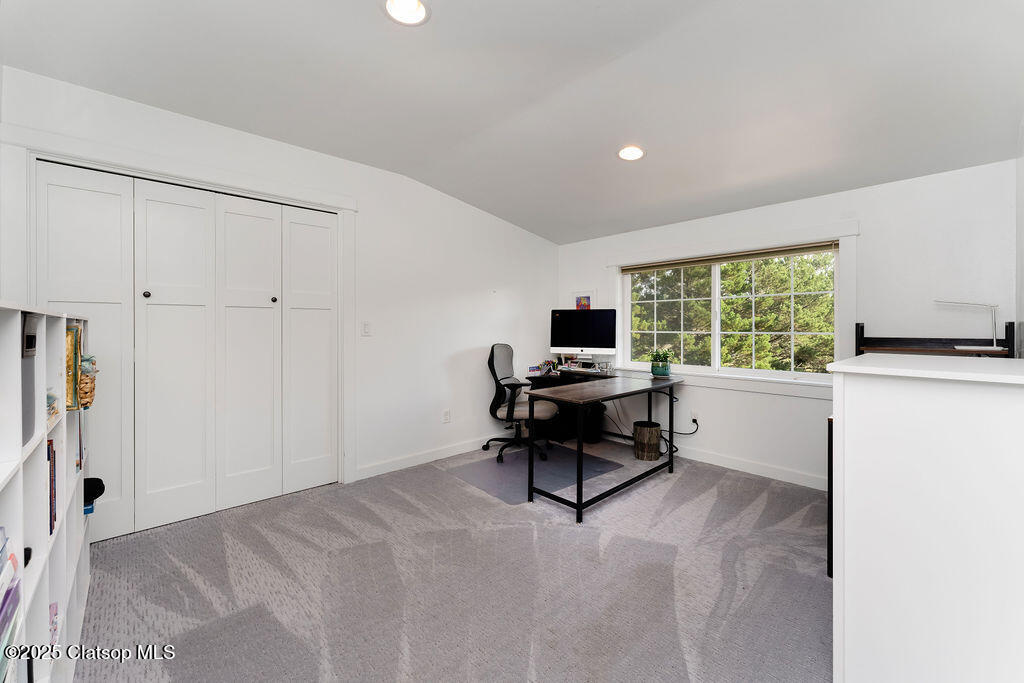 10345 Pine Ridge Drive Property Photo 29