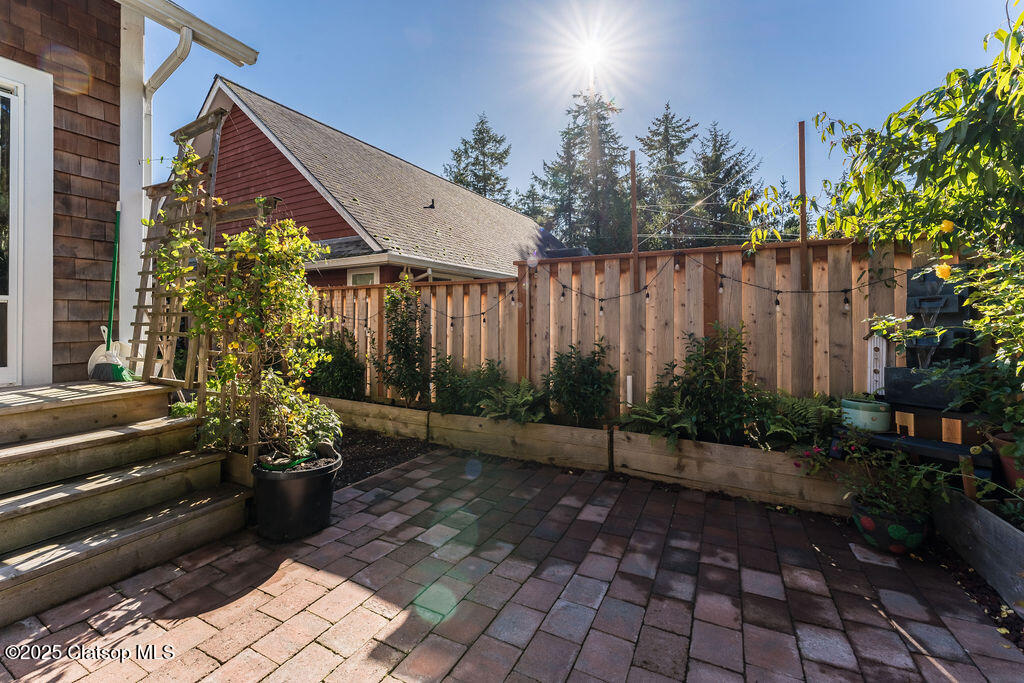 10345 Pine Ridge Drive Property Photo 34
