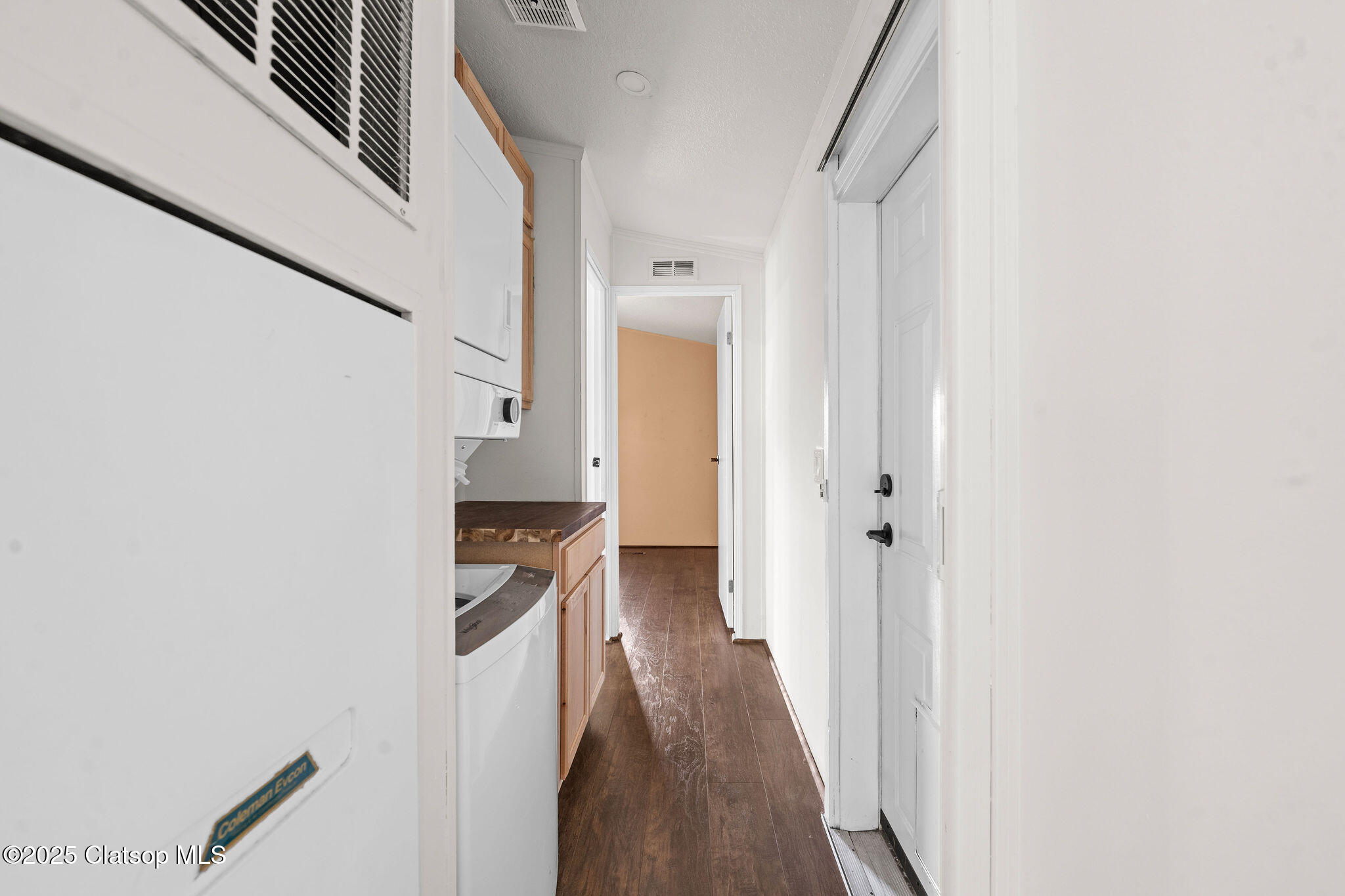 42280 Lois Loop #2 Property Photo 11