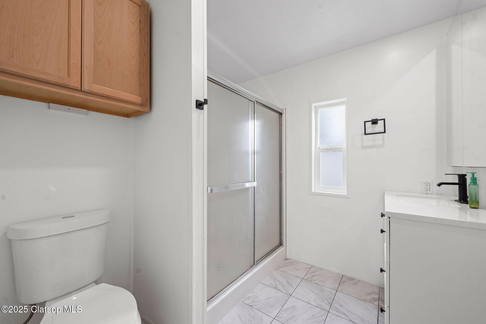 42280 Lois Loop #2 Property Photo 13