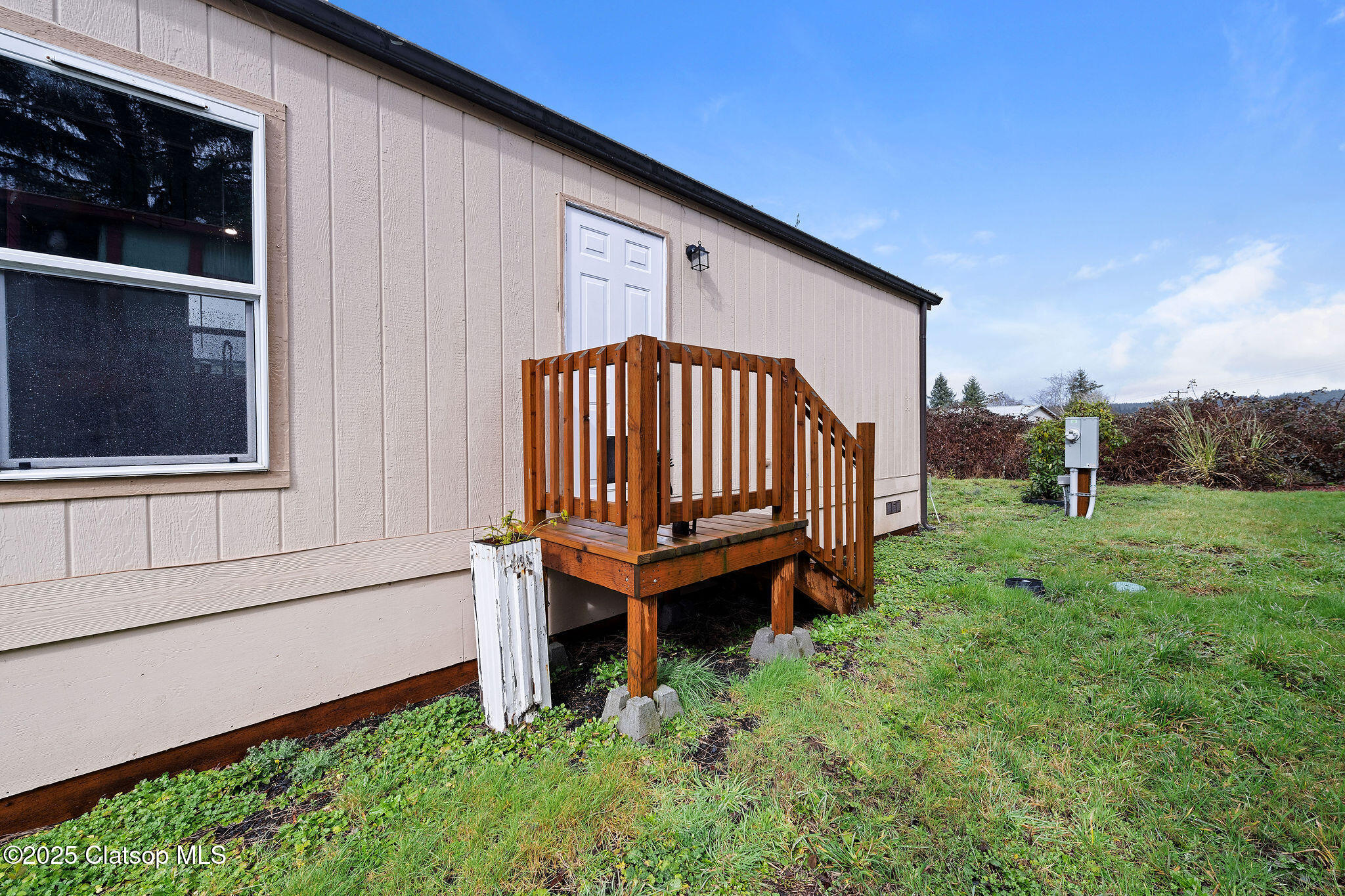 42280 Lois Loop #2 Property Photo 17