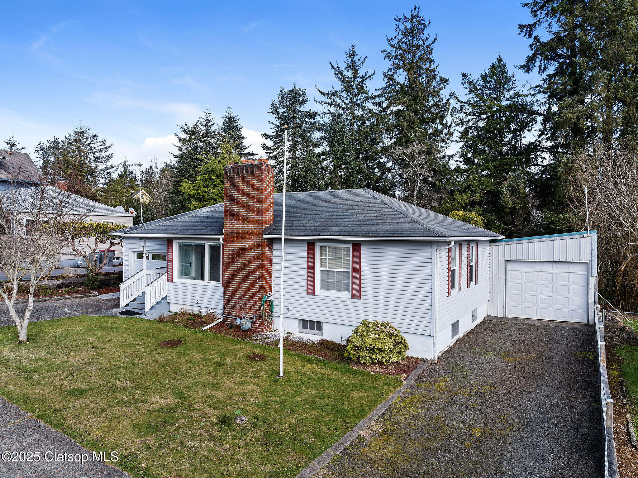 1534 7th Street Property Photo 1