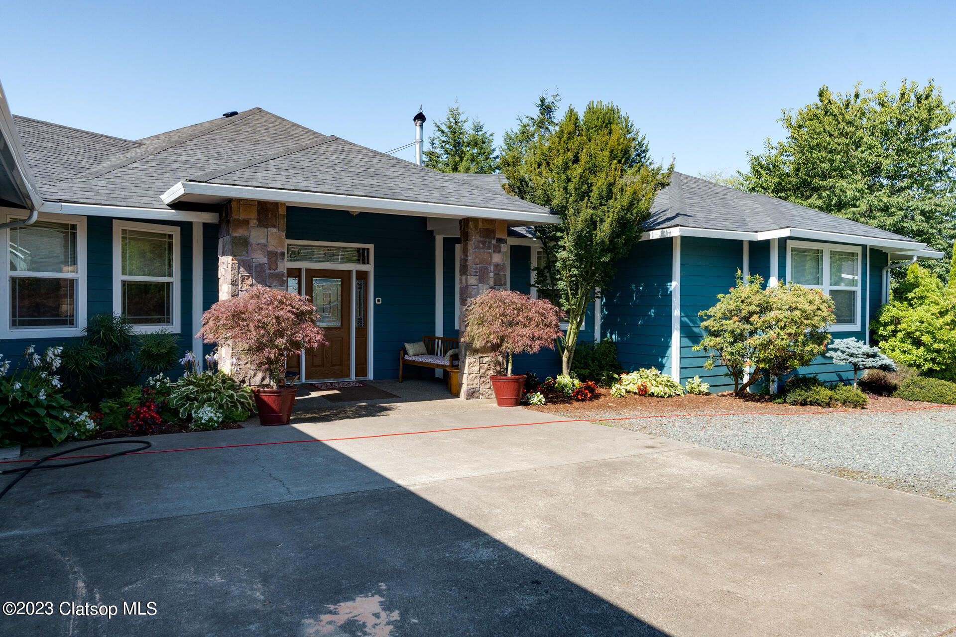 90278 Logan Road Property Photo 5