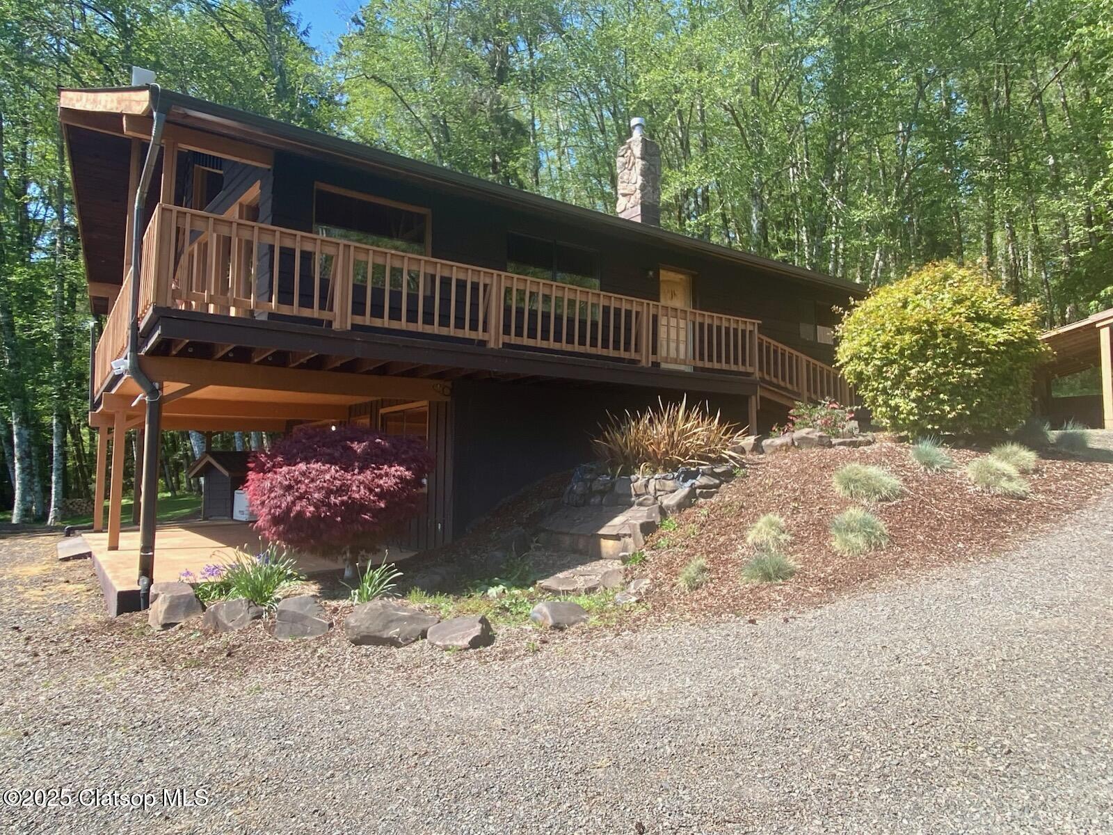 80415 Hwy 202 Property Photo 2