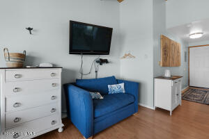 2316 Beach Dr Property Photo 11