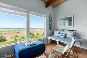 2316 Beach Dr Property Photo 18