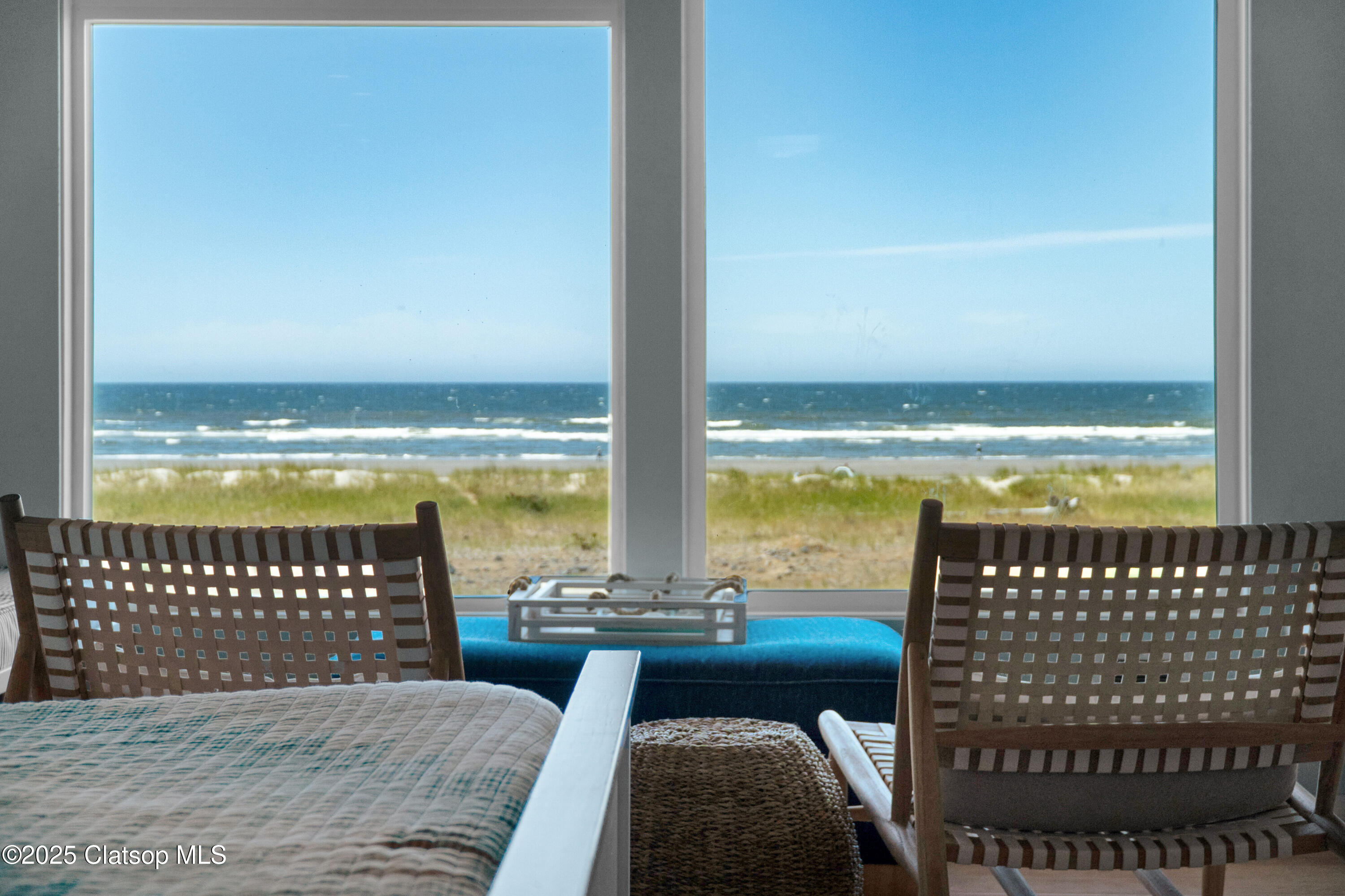 2316 Beach Dr Property Photo 3