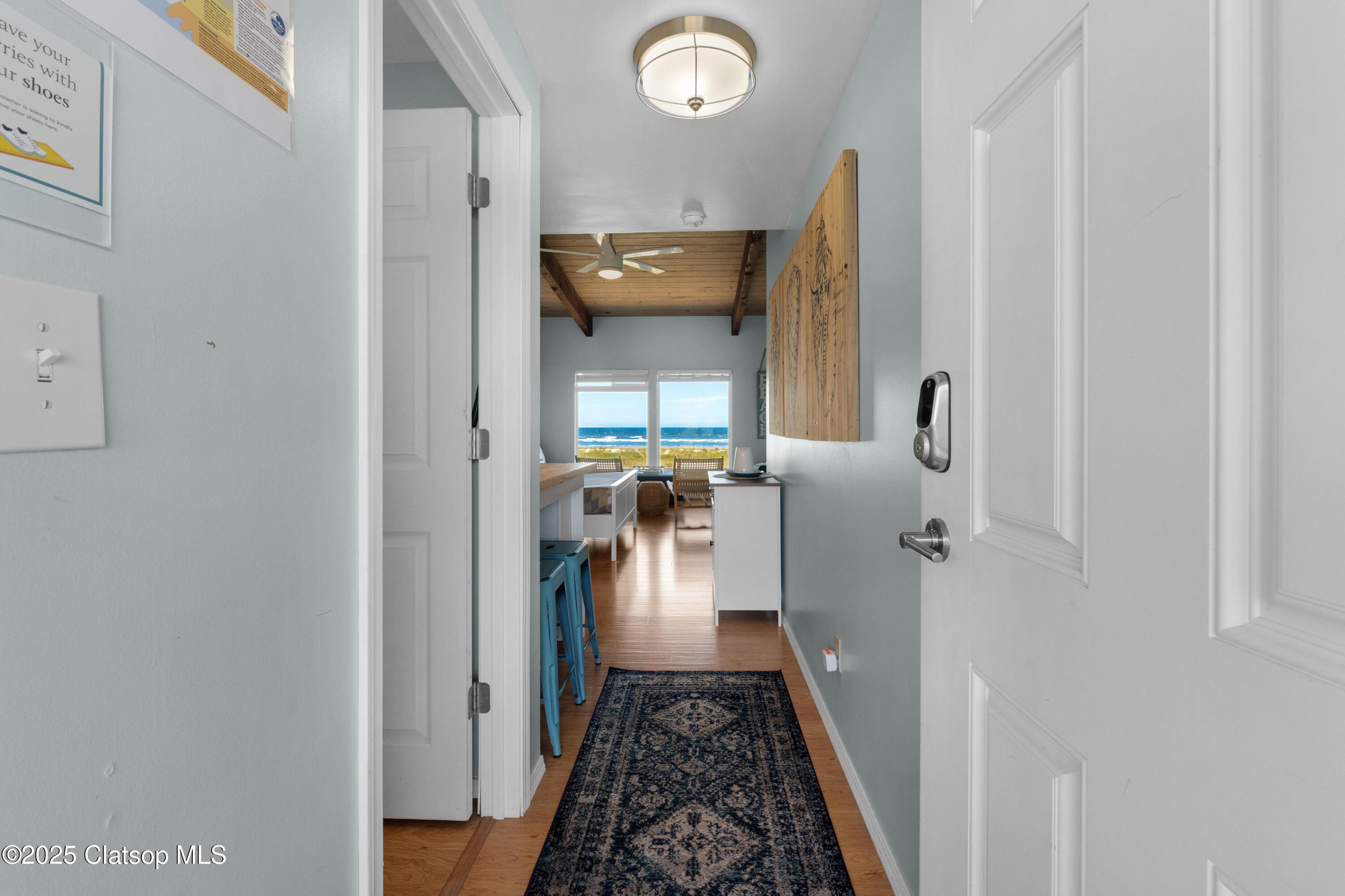 2316 Beach Dr Property Photo 5