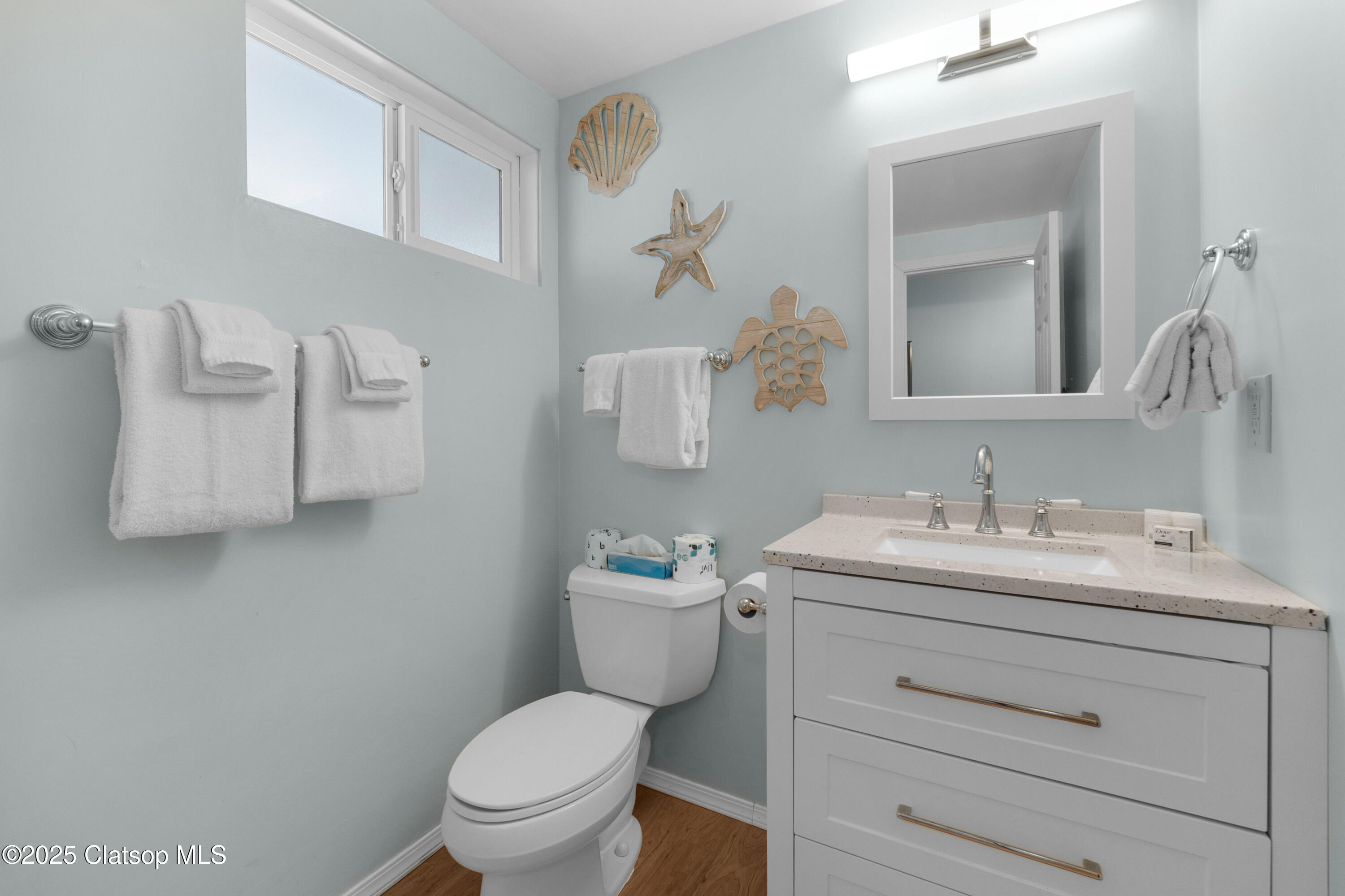 2316 Beach Dr Property Photo 19