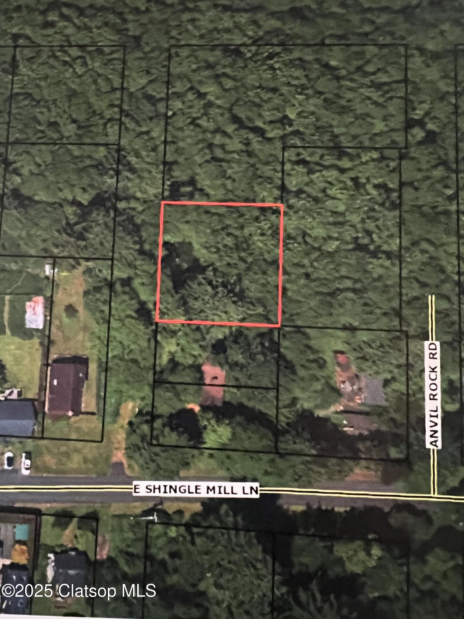 Id 55401 Greenleaf Road Property Photo 2