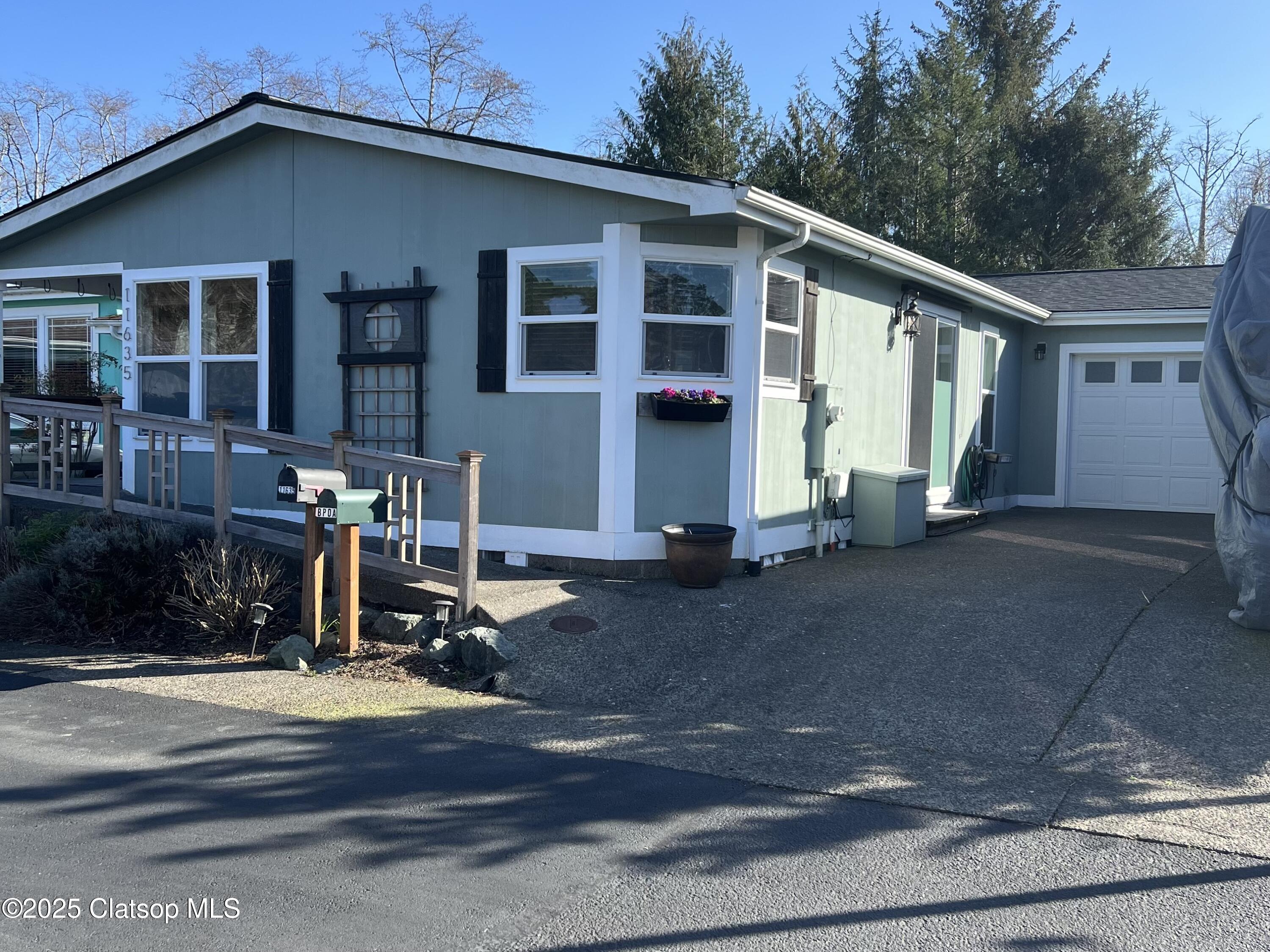 11635 Ernst Court Property Photo