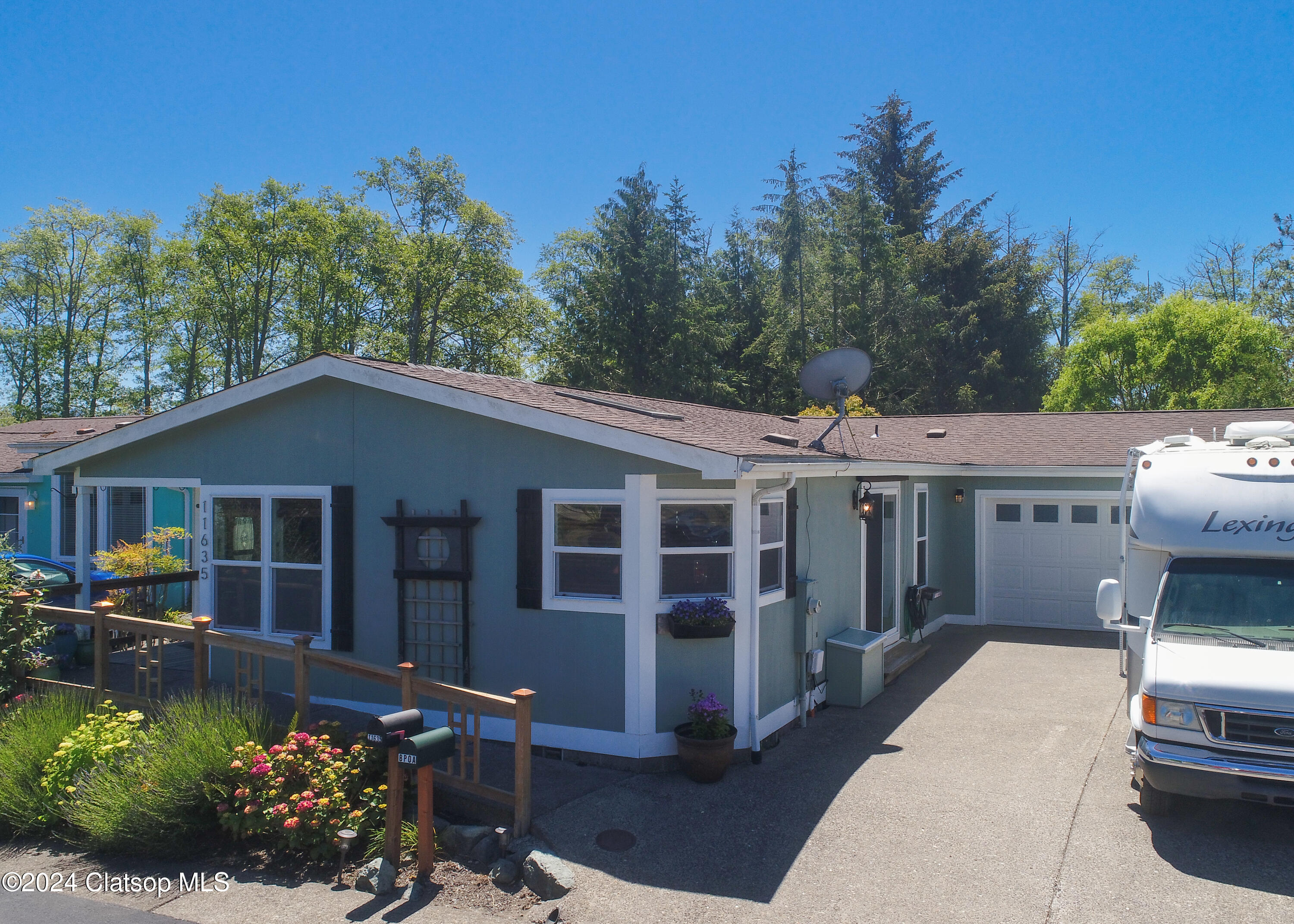 11635 Ernst Court Property Photo 2