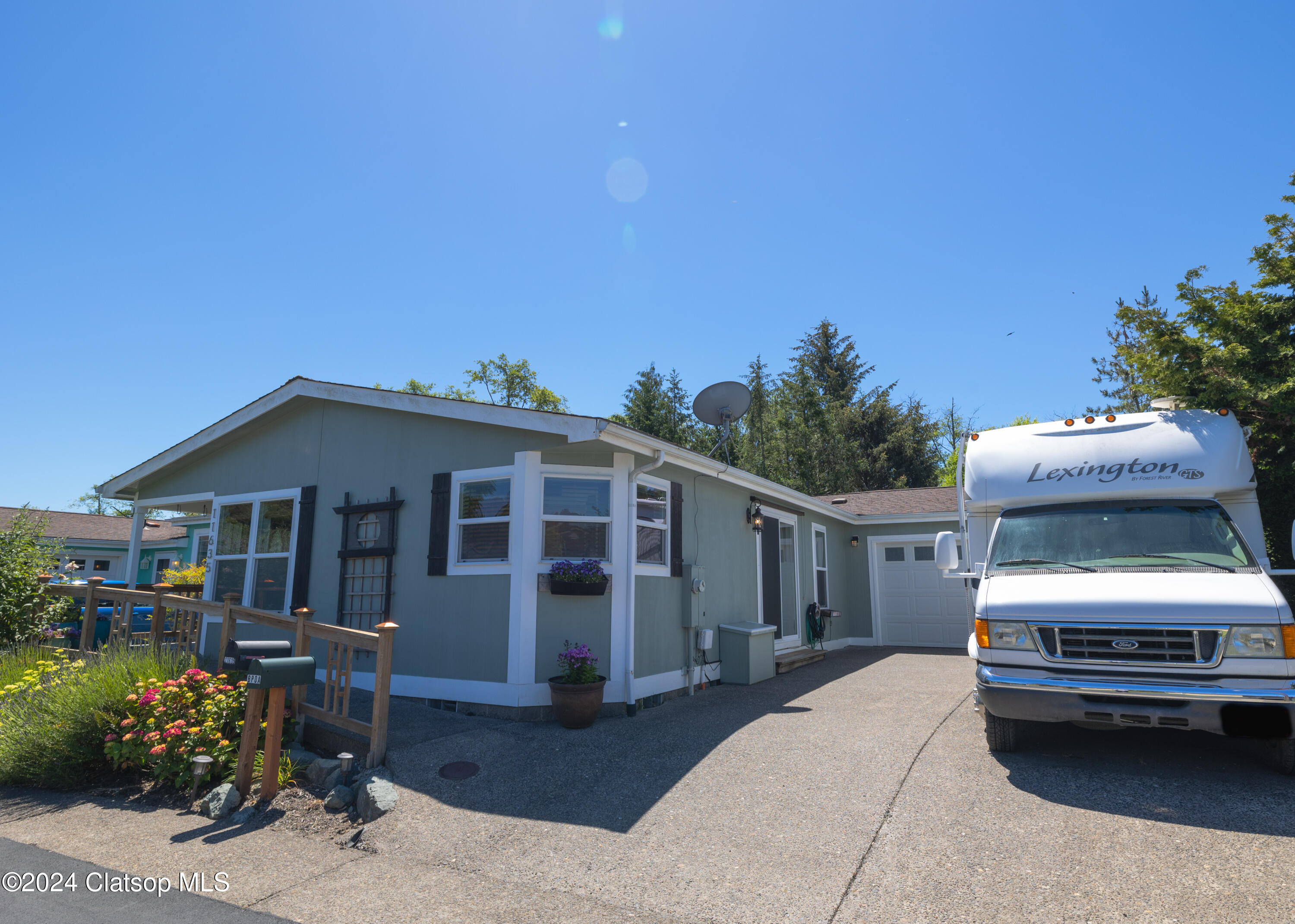11635 Ernst Court Property Photo 8