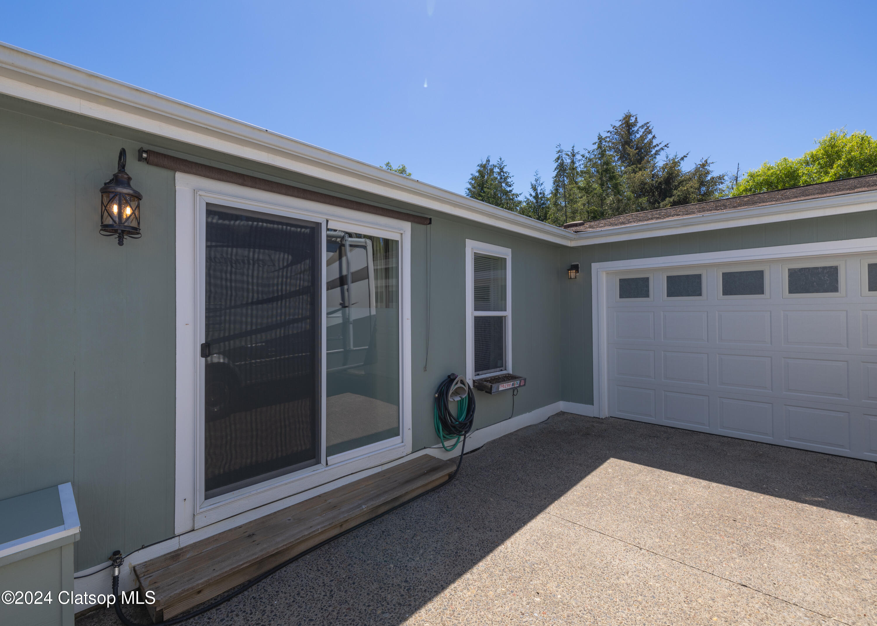 11635 Ernst Court Property Photo 9