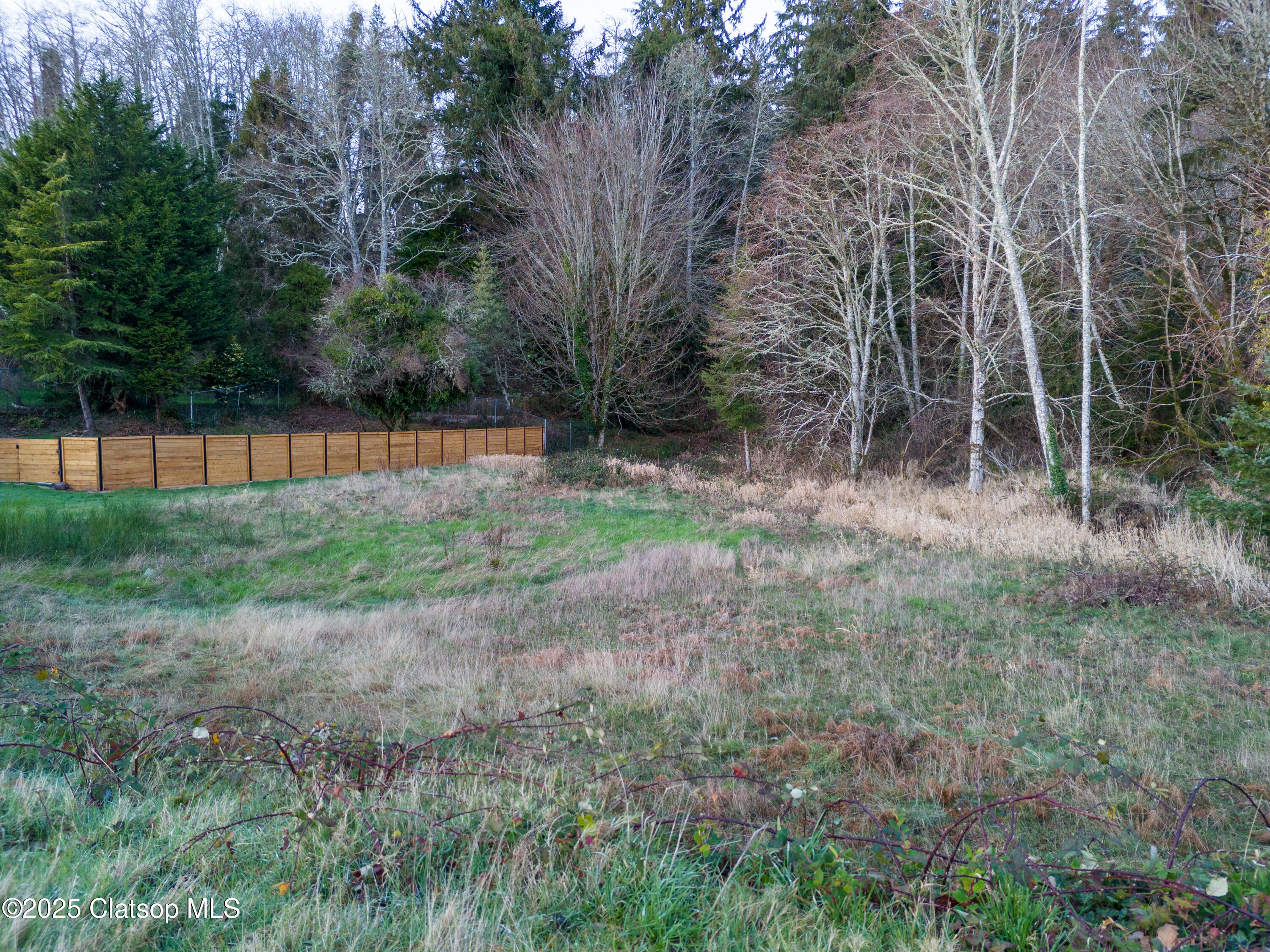 Adj To 2314 Se 1st Property Photo 20
