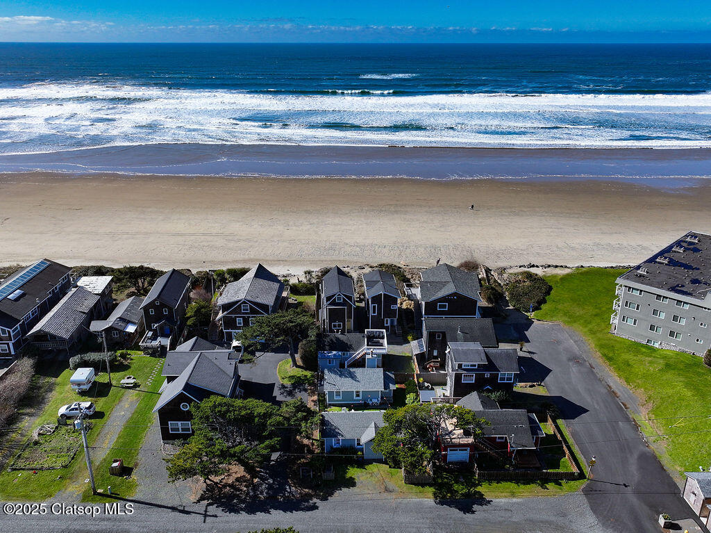 3524 Pacific Property Photo 12
