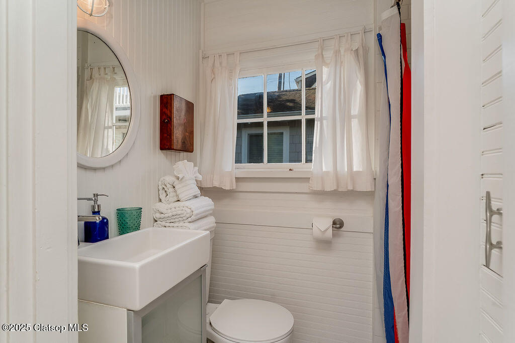 3524 Pacific Property Photo 22