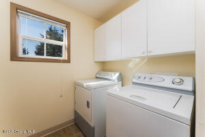 420 Cannon Beach Ridge Property Photo 12