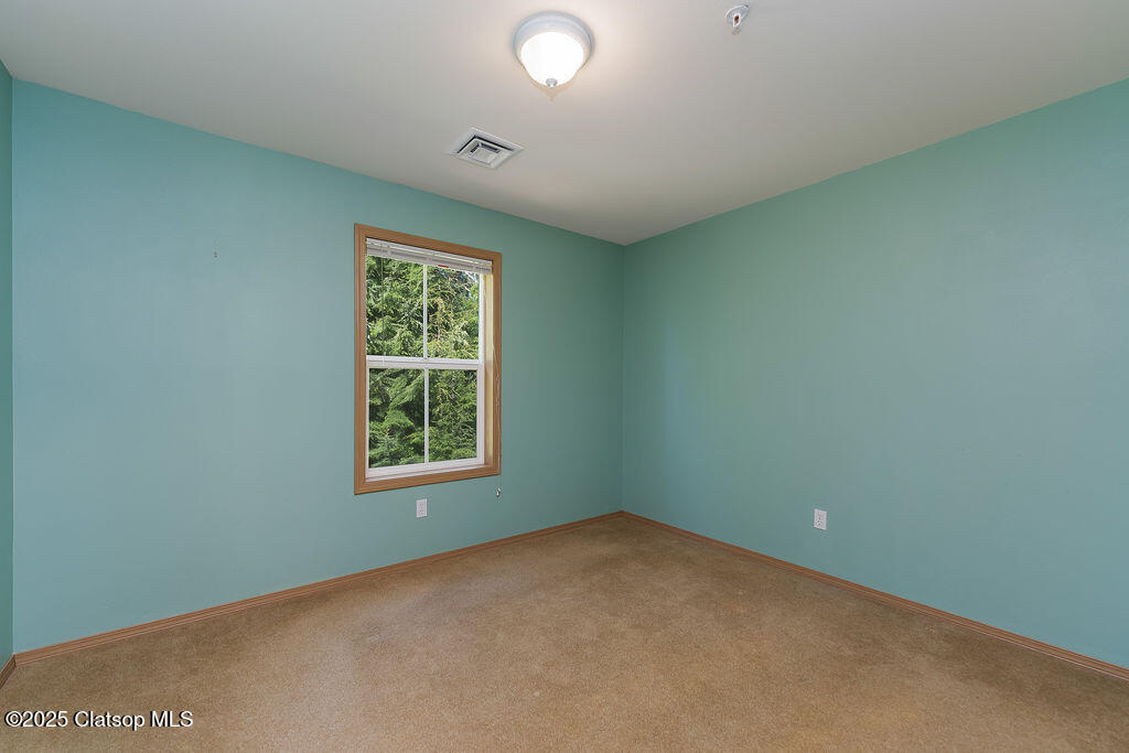 420 Cannon Beach Ridge Property Photo 11