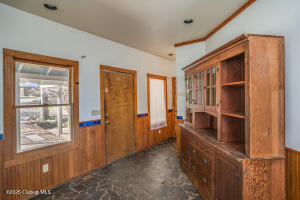 *** *** *** Property Photo 5