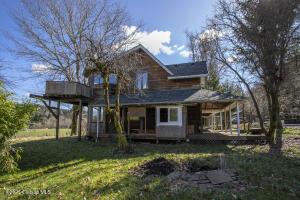 *** *** *** Property Photo 36